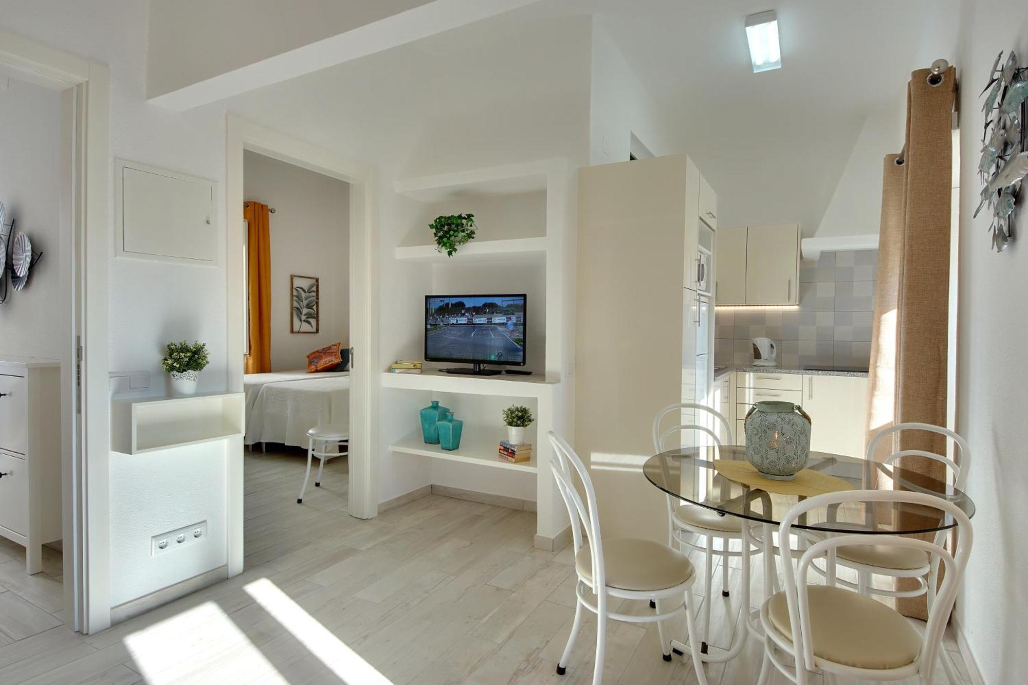 Apartamentos Tucha アルブフェイラ エクステリア 写真